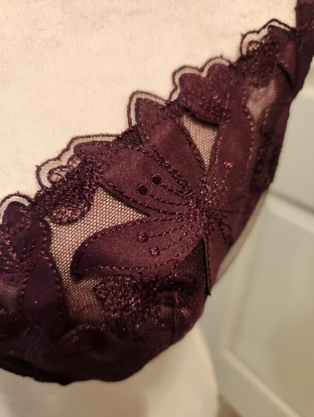 NWT Victoria's Secret Bra - Picture 2 of 6